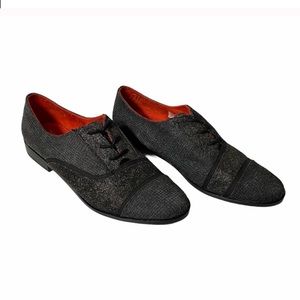 TOMS Oxford Laceup Shoe
